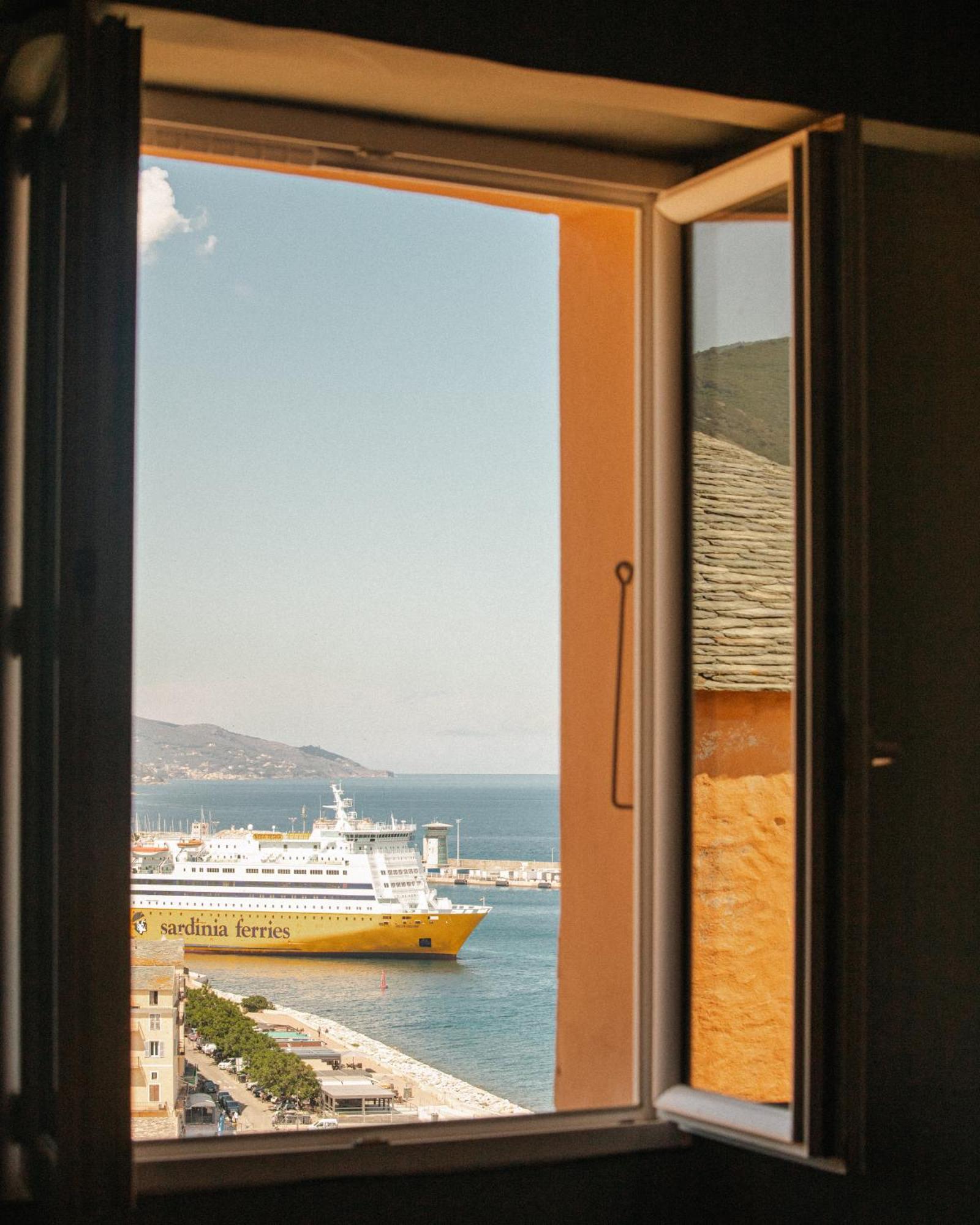 Casa Mantinum Au Coeur De La Citadelle Apartman Bastia  Kültér fotó