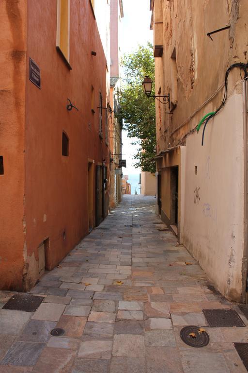 Casa Mantinum Au Coeur De La Citadelle Apartman Bastia  Kültér fotó